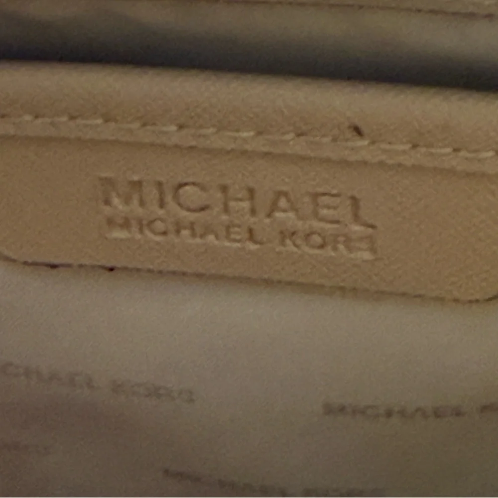 MICHAEL KORS TOTE BEIGE - Picture 7 of 15